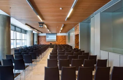 Hotel Reina Petronila — photo 8