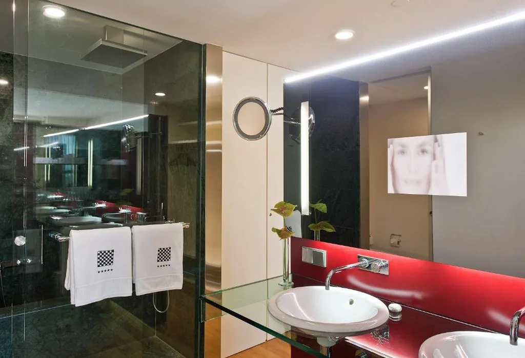 Junior Suite — Hotel Reina Petronila