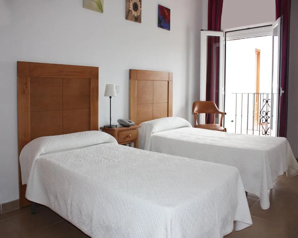 Vierbettzimmer — Hotel Residencia Miami