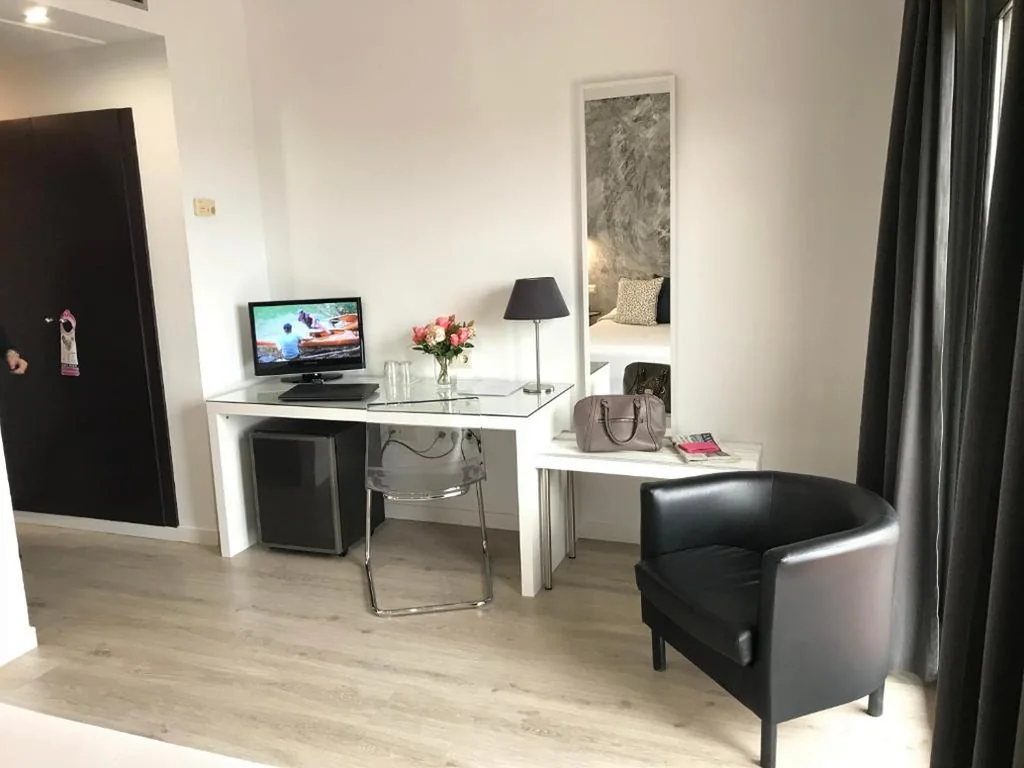 单人间 — Hotel Restaurant Bon Retorn