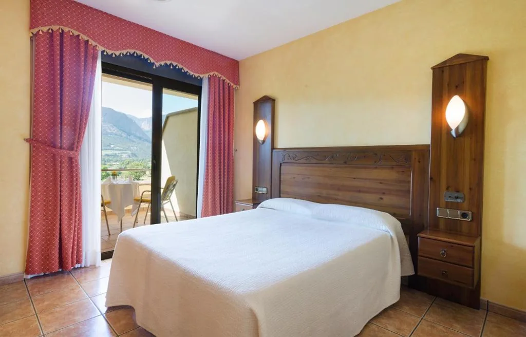 Chambre Double Confort — Hotel Restaurant Cal Petit
