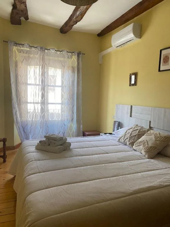 Standard-Doppelzimmer — Hotel Restaurante Agapio de TRESNIÑO