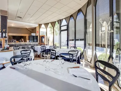 Hotel Restaurante Blanc I Negre 2 — Foto 4