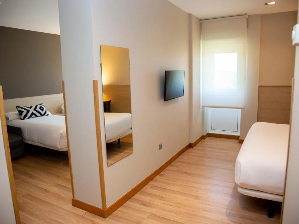Camera Familiare — Hotel Restaurante Cadosa