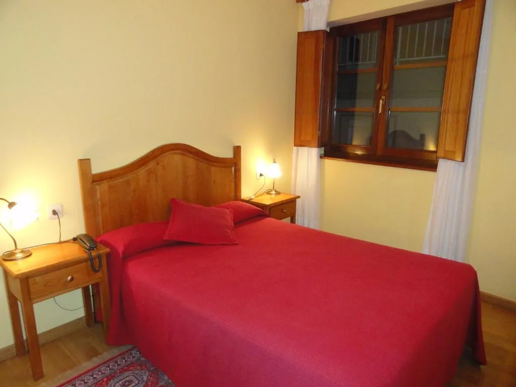 Economy-Doppelzimmer ohne Aussicht — Hotel Restaurante Casa Petronila