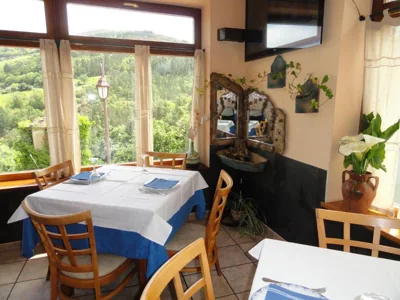 Hotel Restaurante Casa Petronila — Foto 8