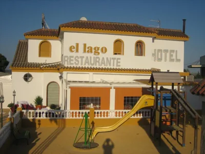 Hotel Restaurante El Lago — foto 12