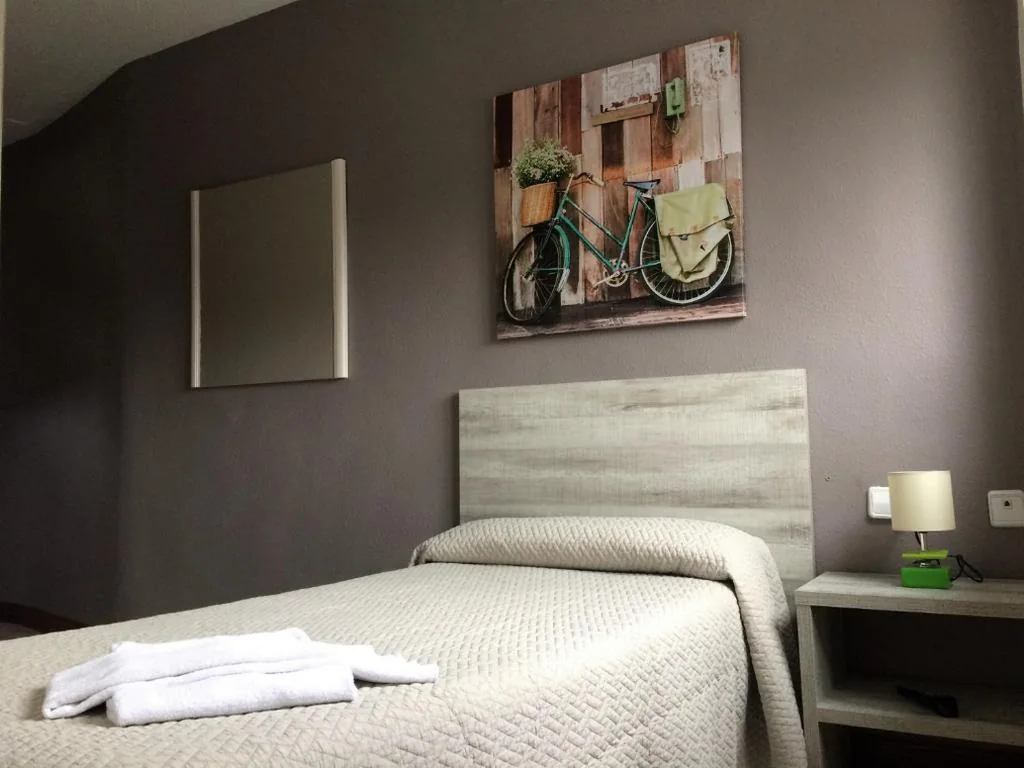 Quarto Individual — Hotel Restaurante Irubide