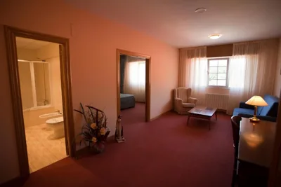 Hotel Restaurante La Alhama — Foto 2