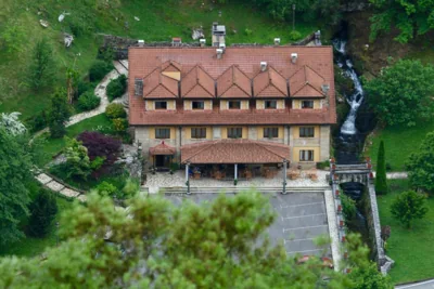 Hotel Restaurante La Casa de Juansabeli — photo 12