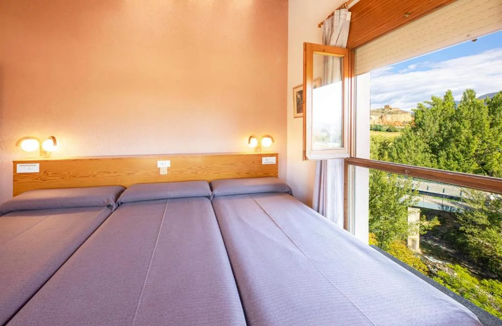 Habitación Triple — Hotel Restaurante La Glorieta