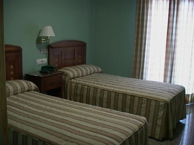 ツインルーム — Hotel Restaurante Los Angeles