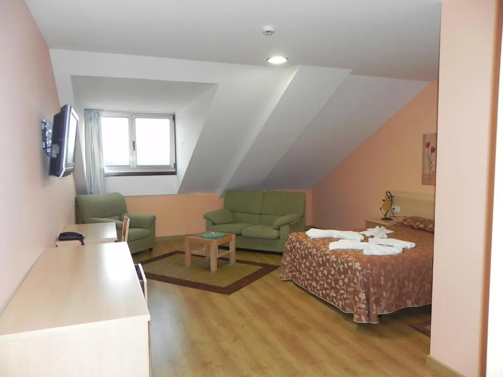 Suite de 1 quarto — Hotel Restaurante Pizzeria ABC