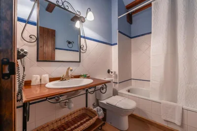 Hotel - Restaurante Prado Del Navazo — 写真 3