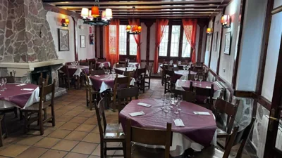Hotel Restaurante Rio Cuervo — Foto 12