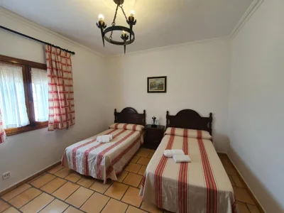 Hotel-Restaurante Venta Tomas — Foto 2