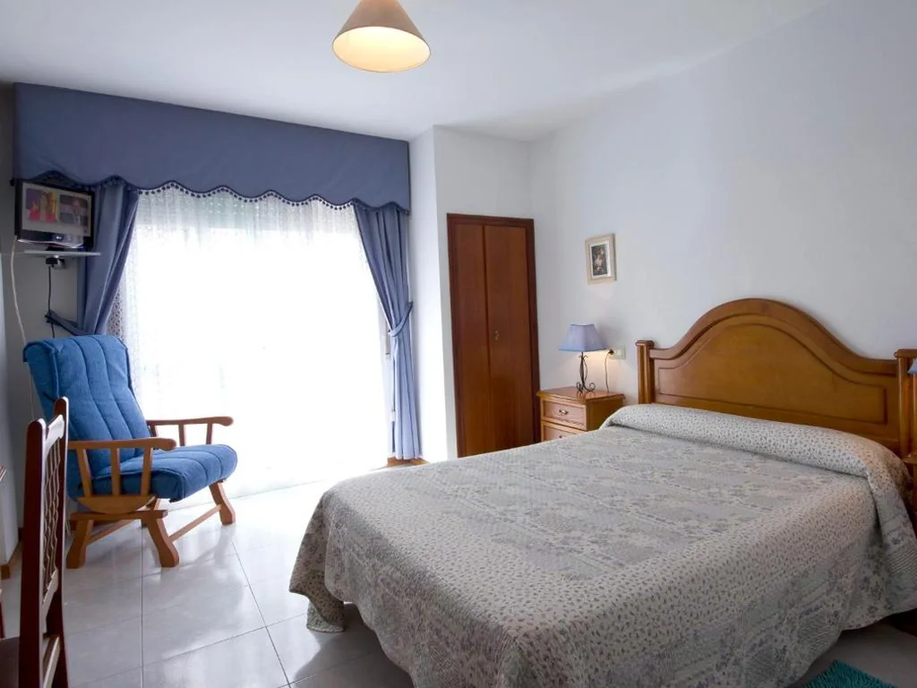 Doppelzimmer – 1 oder 2 Betten — Hotel Restaurante Xaneiro