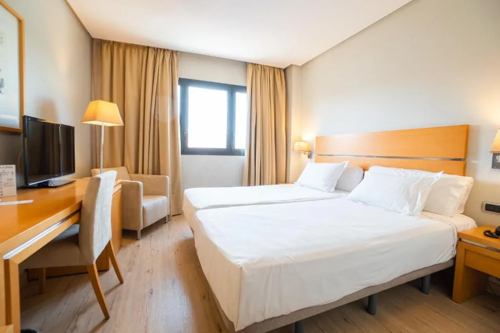 Habitación Doble - 2 camas — Hotel Reston Valdemoro