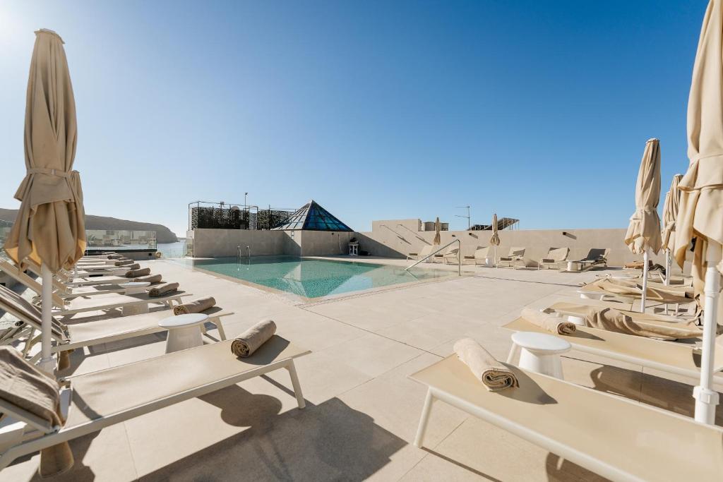 Hotel Reveron Plaza