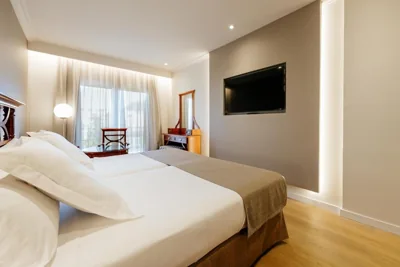 Hotel Reveron Plaza — foto 12