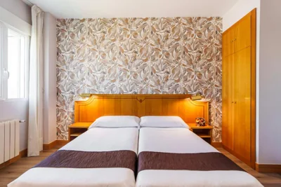 Hotel Rey Arturo Burgos — Foto 10