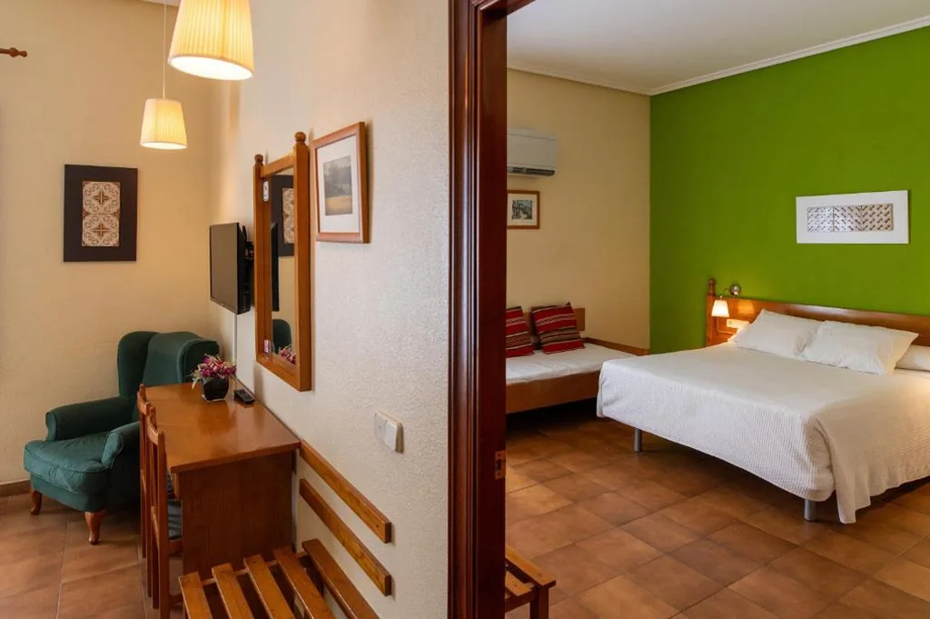 ファミリールーム — Hotel Rey Don Jaime