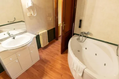 Hotel Rey Don Jaime — 写真 5