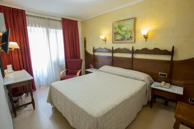 Hotel Reyes Catolicos — 写真 5