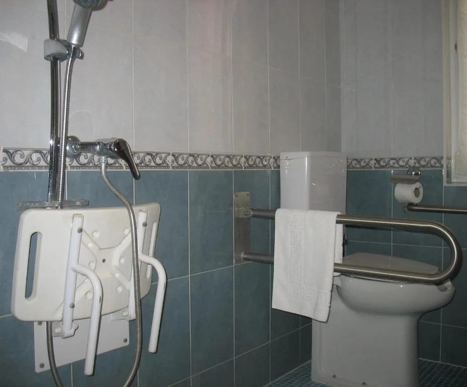 Single Room — Hotel Reyes De León