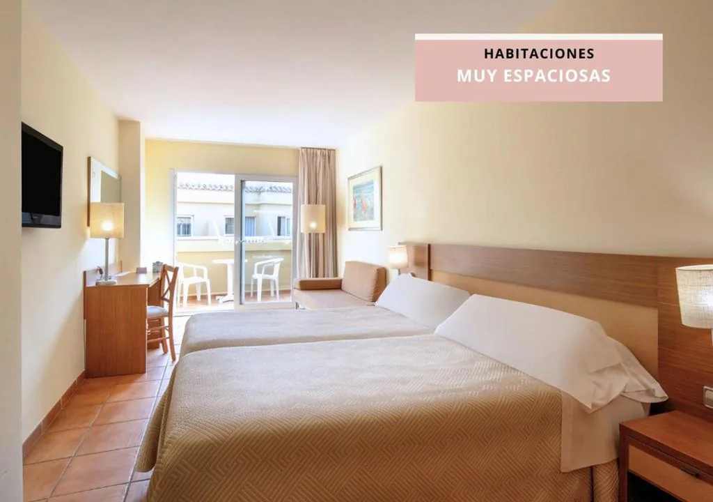 Habitación Doble con terraza — Hotel RH Casablanca Suites