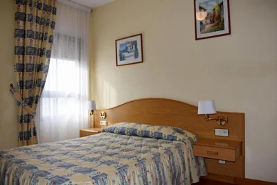 Hotel Ria de Vigo "Tierra de Campos" — foto 2