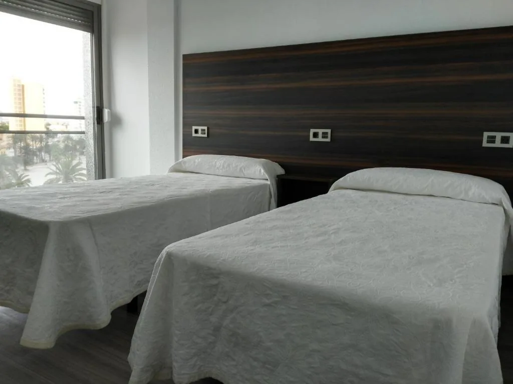 Double Room - 2 Beds — Hotel Ribera