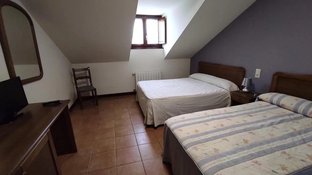 Habitación Triple — Hotel Rincón de Antón