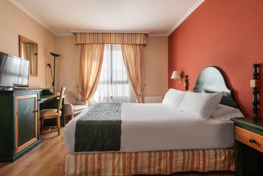 Standard-Doppelzimmer — Hotel Rio Badajoz