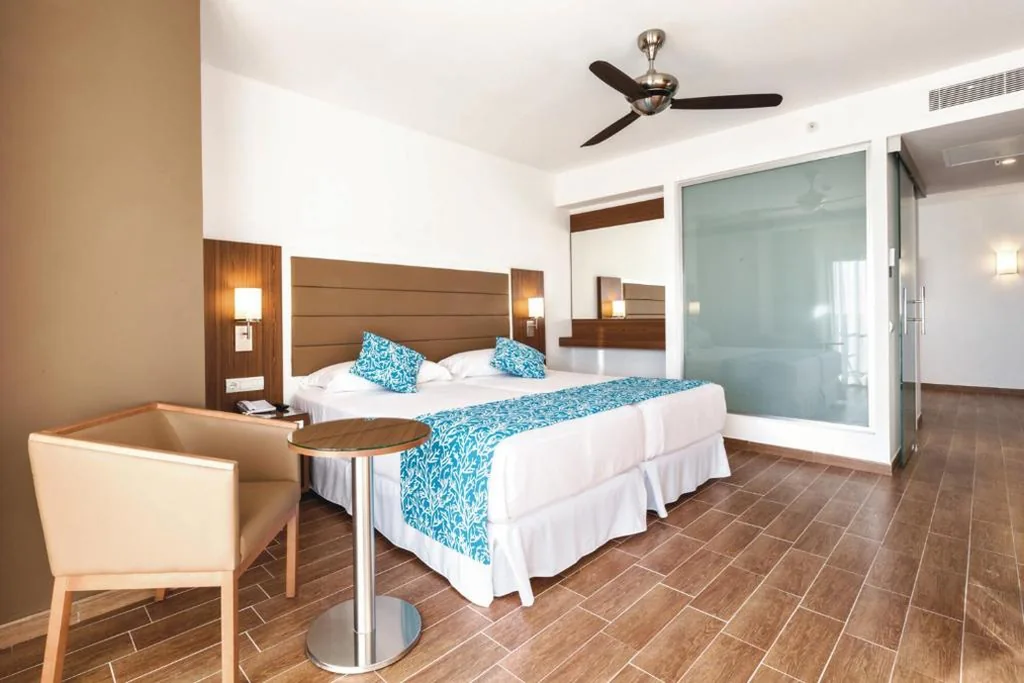 Suite Junior — Hotel Riu Bravo - 0'0 All Inclusive