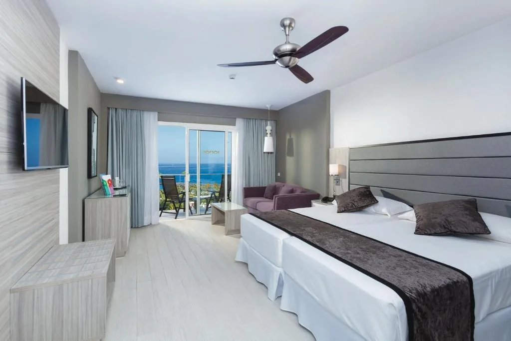 Camera Doppia con vista mare — Hotel Riu Palace Tenerife