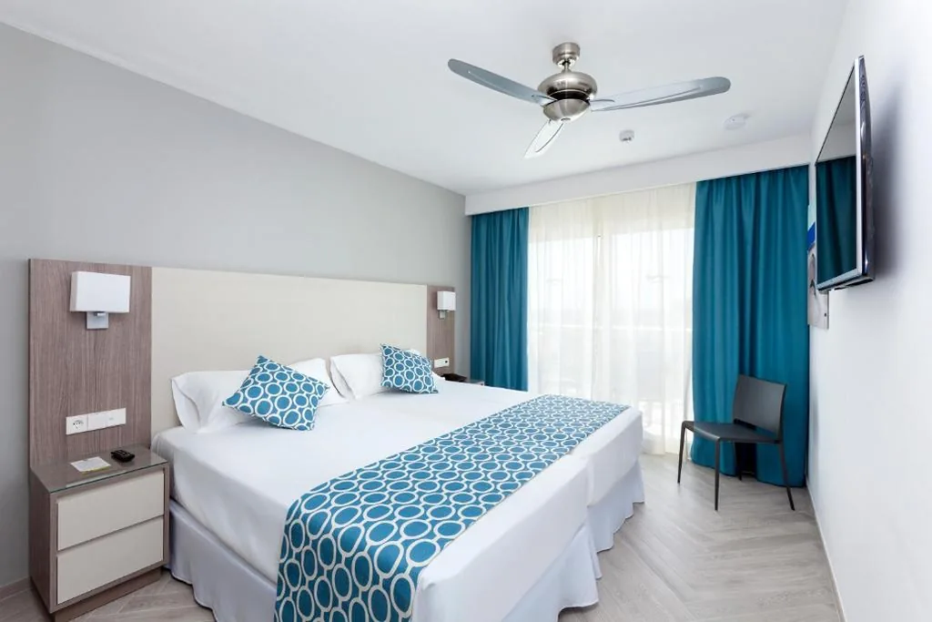 Camera familiare — Hotel Riu Papayas - All Inclusive