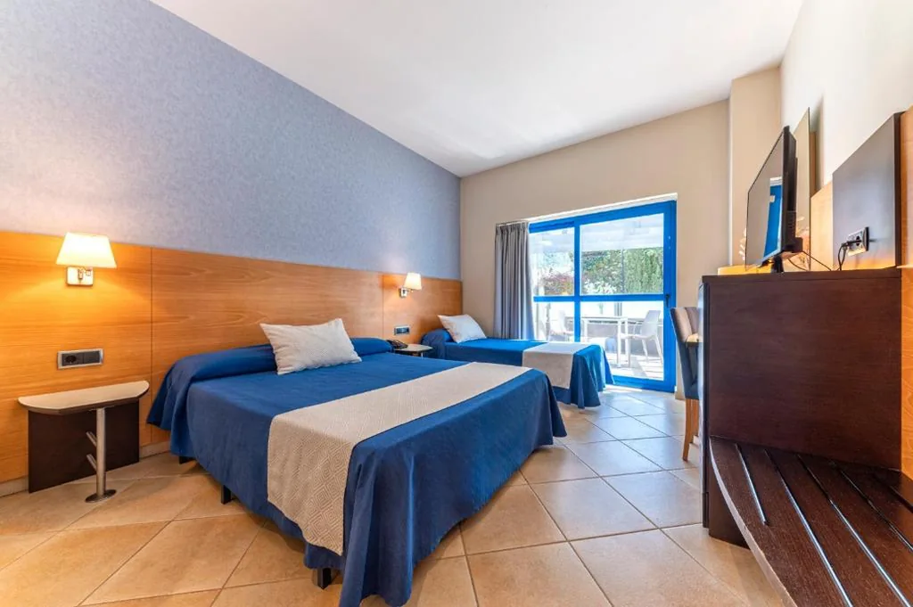 Chambre double - 2 lits — Hotel Rober Palas