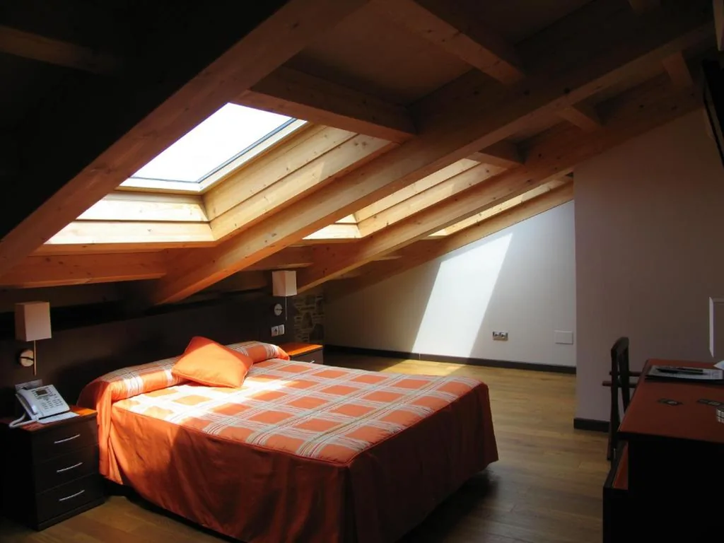 Habitación Doble (2 adultos) - Ático — Hotel Rolle