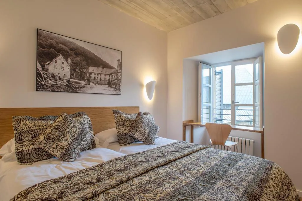ダブルルーム（シングルベッド1台または2台） — Hotel Roncesvalles