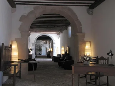 Hotel Roncesvalles — 写真 10