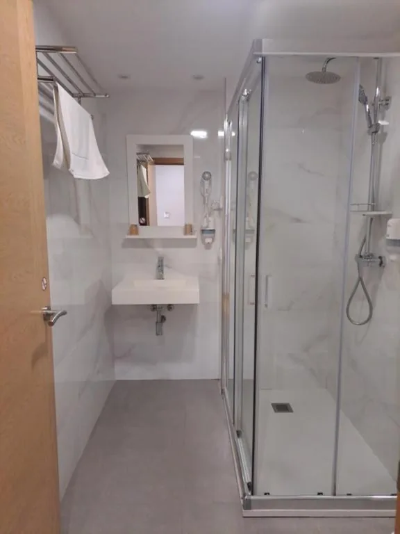 Chambre double Deluxe - 2 lits — Hotel Roquiño