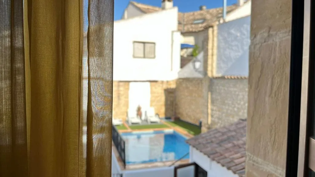 Familiekamer met uitzicht — Hotel Rosaleda Don Pedro