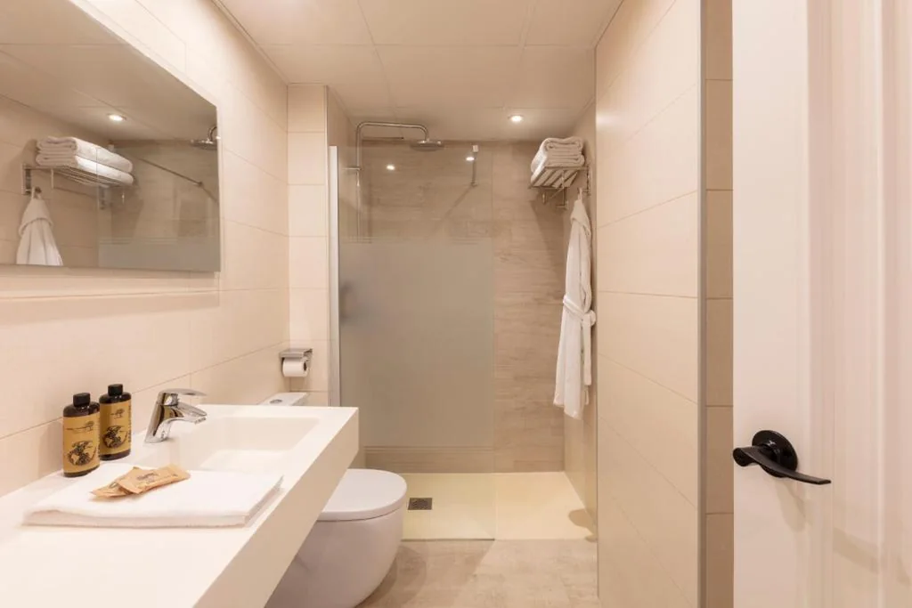 Suite Junior con vistas al mar — Hotel Rovira