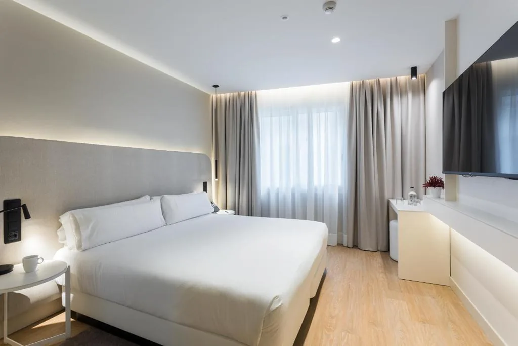 Camera Doppia Comfort - 1 o 2 letti — Hotel Royal Ramblas