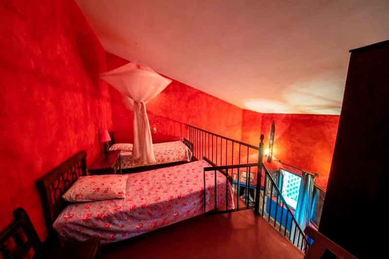 Großes Doppelzimmer – 2 Betten — Hotel Royo Guarde-Puente Faco, junto al río Mundo