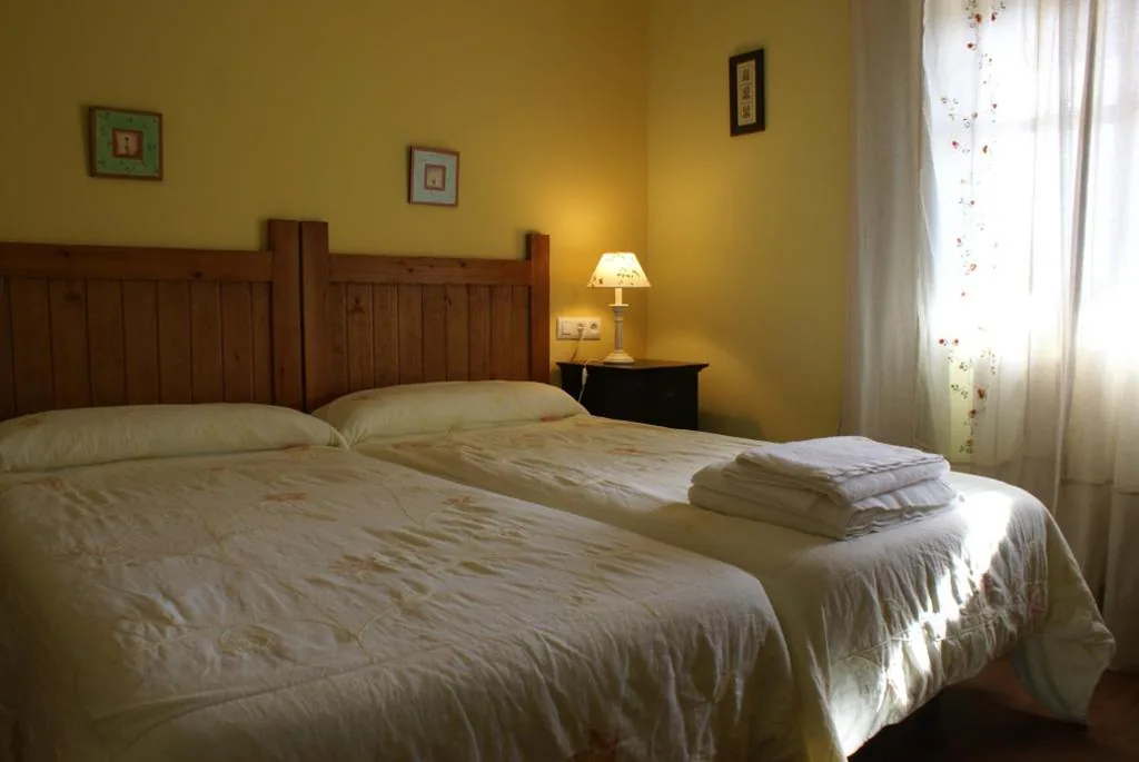 Camera doppia - 1 o 2 letti — Hotel Rural Aguallevada