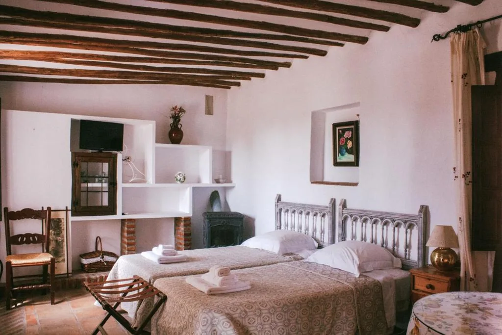Suite — Hotel Rural Alqueria de los lentos