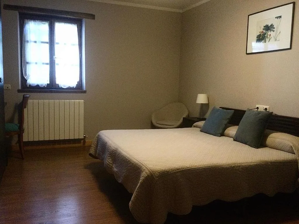 Camera doppia con vista sulle montagne — Hotel Rural Aribe Irati