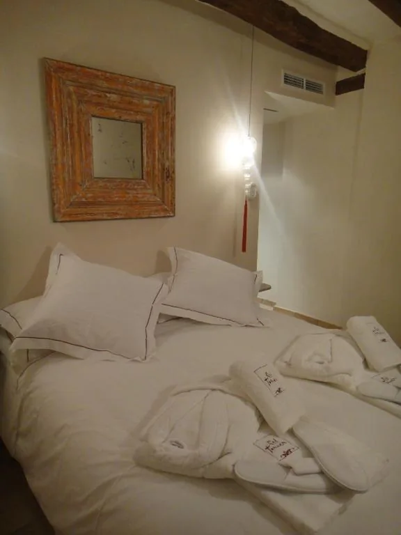 基础双人间 — Hotel Rural Cal Torner Adults Only